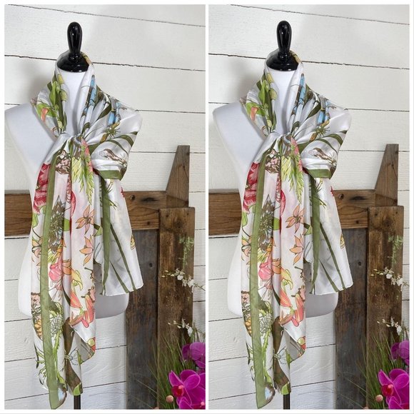 Max Studio Accessories - Max Studio Scarf NWT